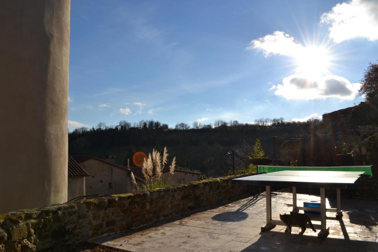 Grand Gite Du Bistrot D'Ici Saint-Saturnin  Exterior photo